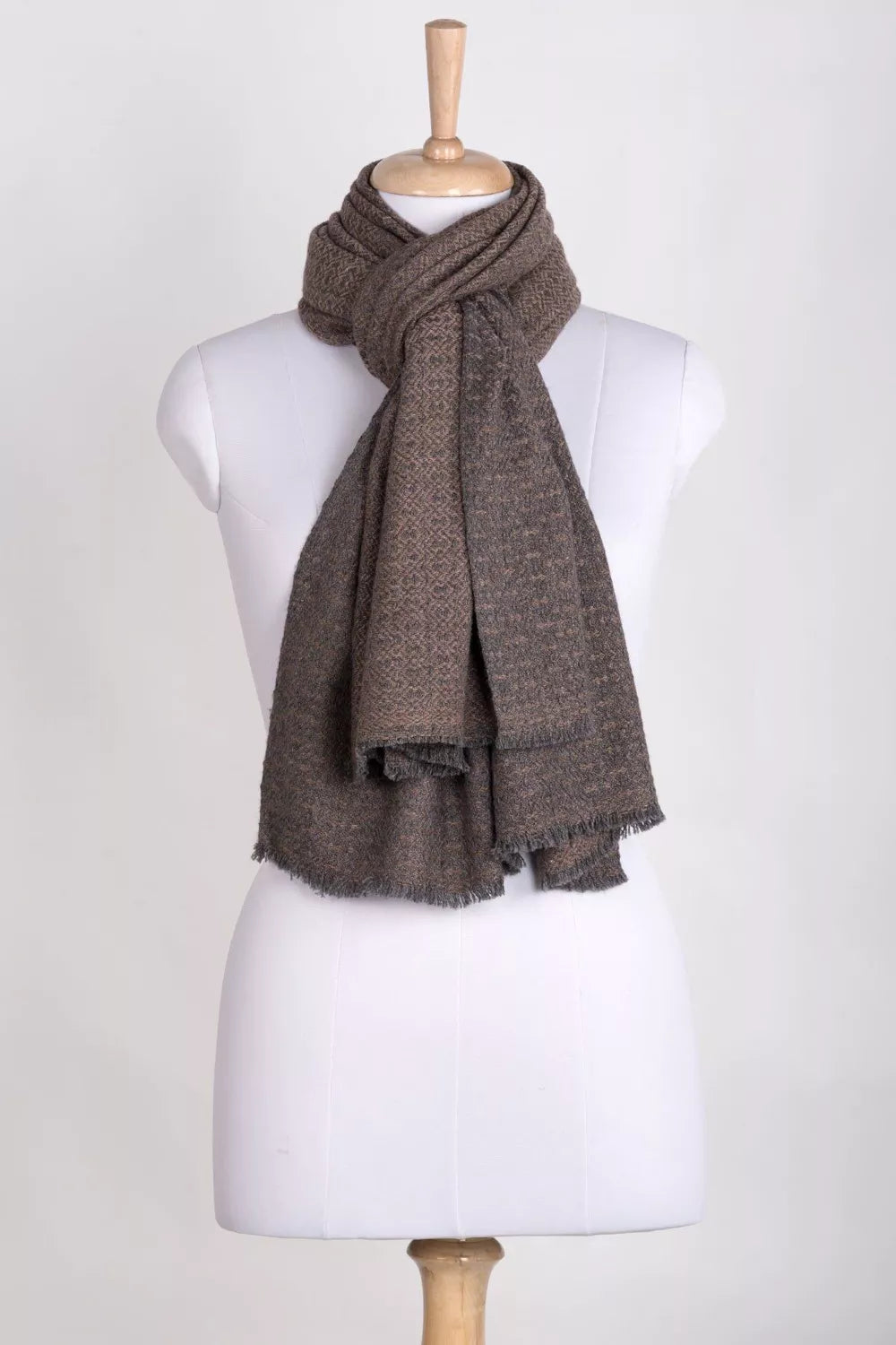 Novelty Diamond Weave Cashmere Wool Scarf - Grey Rose Pink