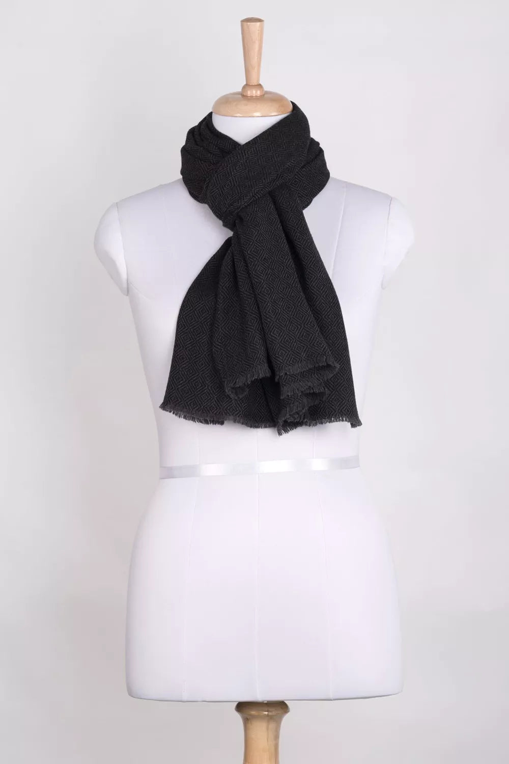 Diamond Weave Two Tone Woollen Scarf - Charcoal